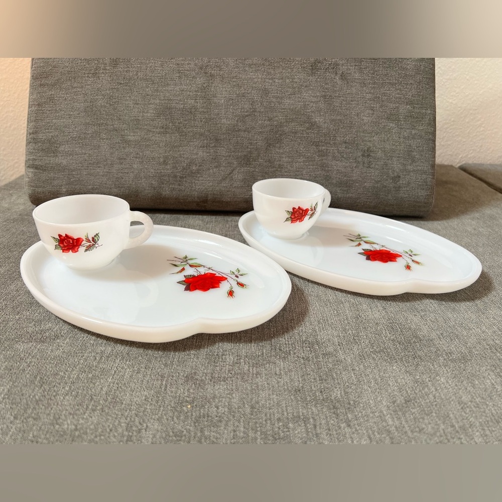 Tea Cup and Plate White Federal Milk‎ Glass Red Rose Vintage